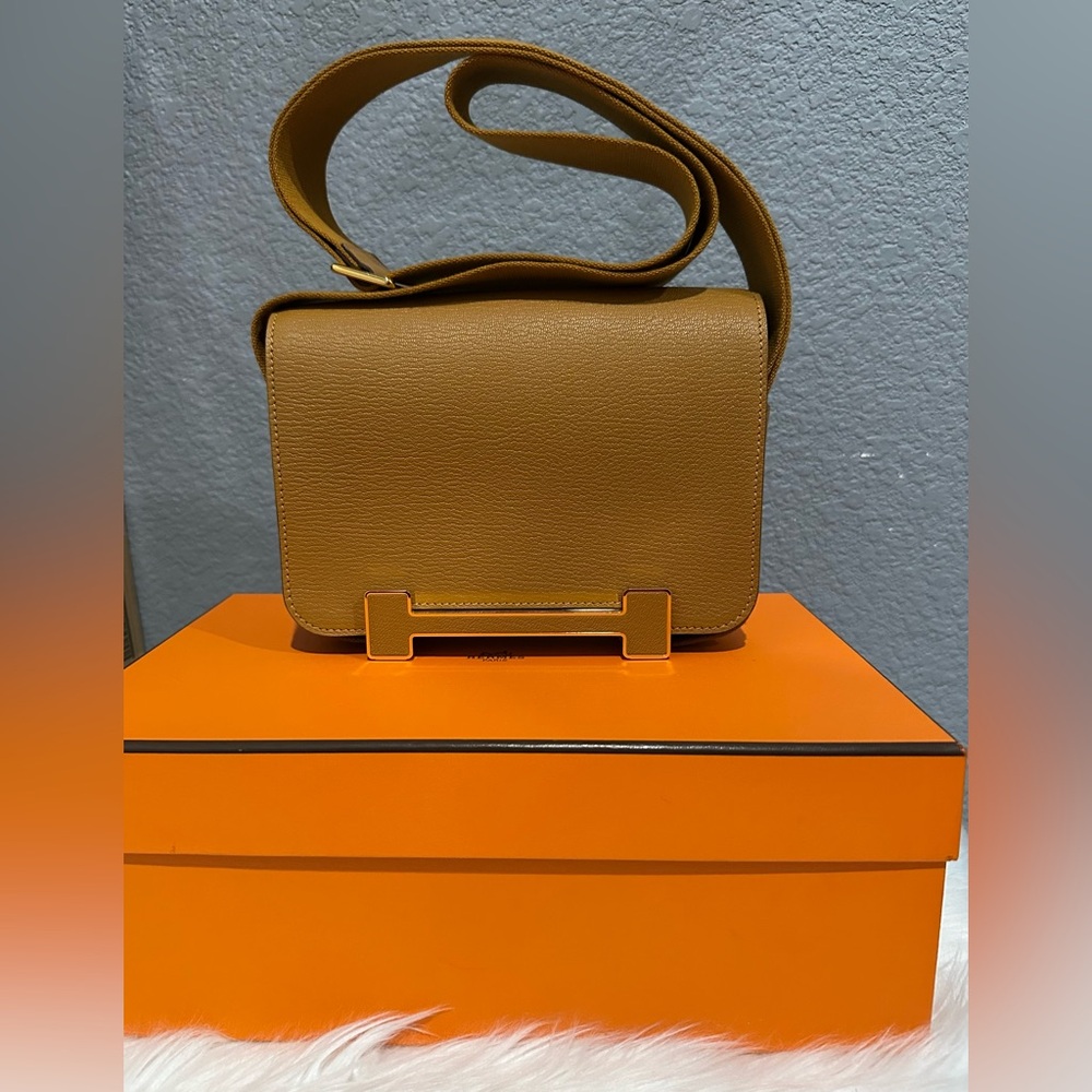 Authentic Brand New Hermes Greta Chevre Mysore